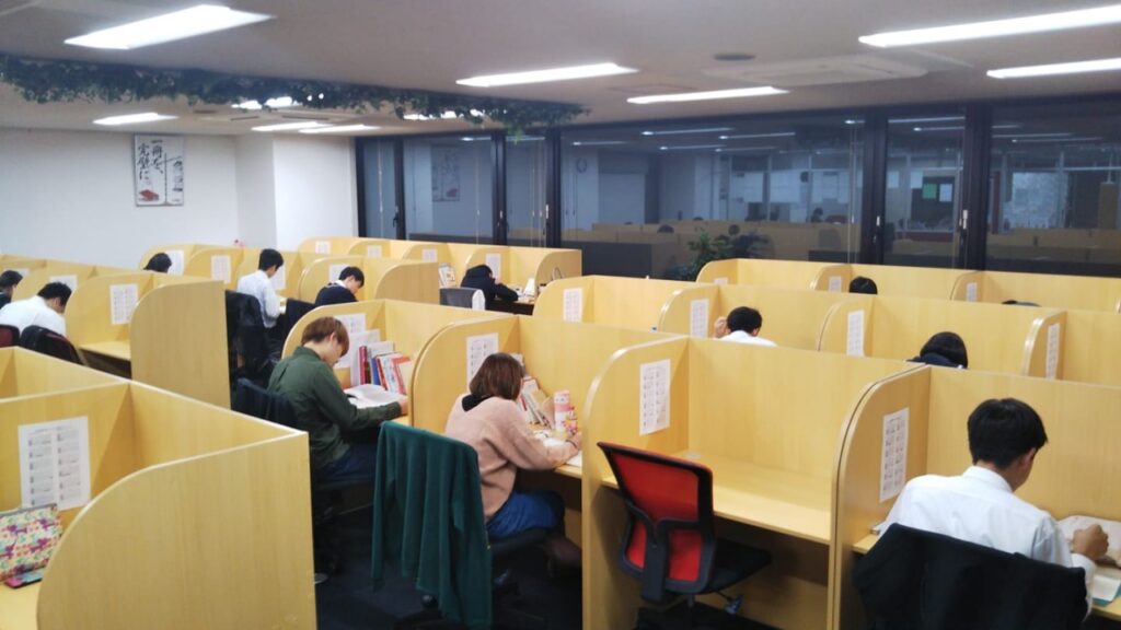 武田塾の自習室